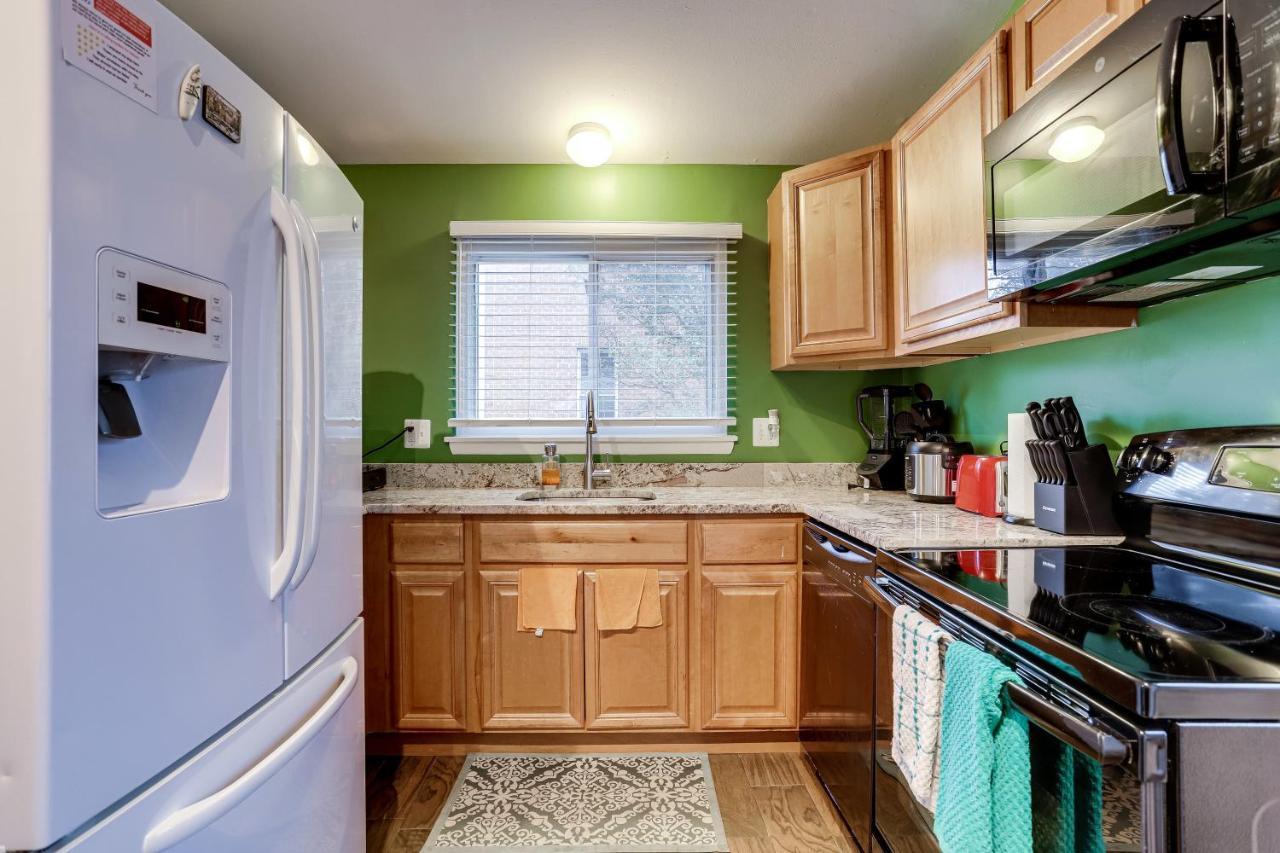 הוילה Escape To Our Cozy 3 Bed Rm 2 Bath Unit In Alexandria Va מראה חיצוני תמונה