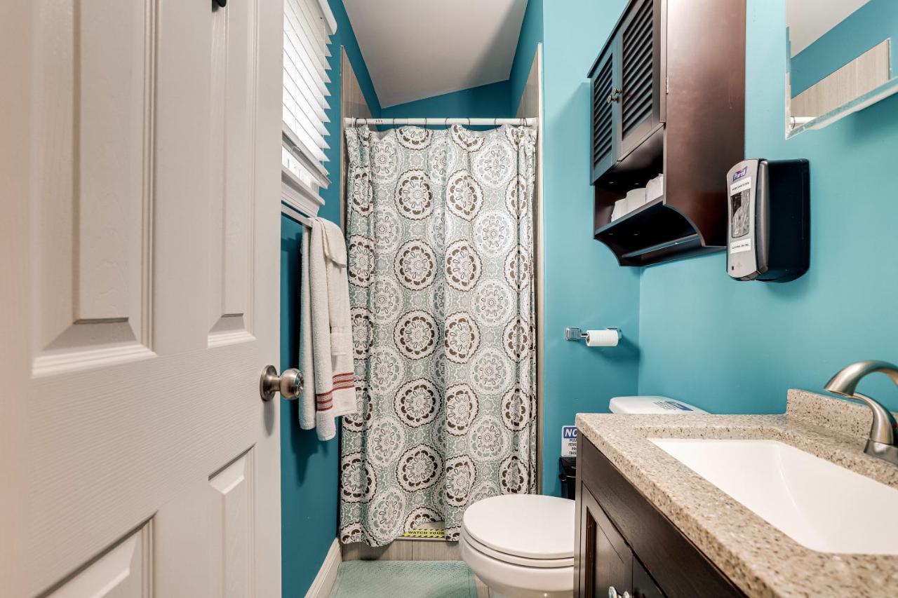 הוילה Escape To Our Cozy 3 Bed Rm 2 Bath Unit In Alexandria Va מראה חיצוני תמונה
