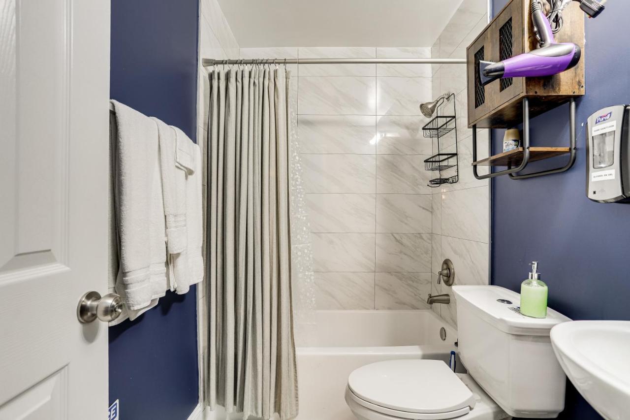 הוילה Escape To Our Cozy 3 Bed Rm 2 Bath Unit In Alexandria Va מראה חיצוני תמונה