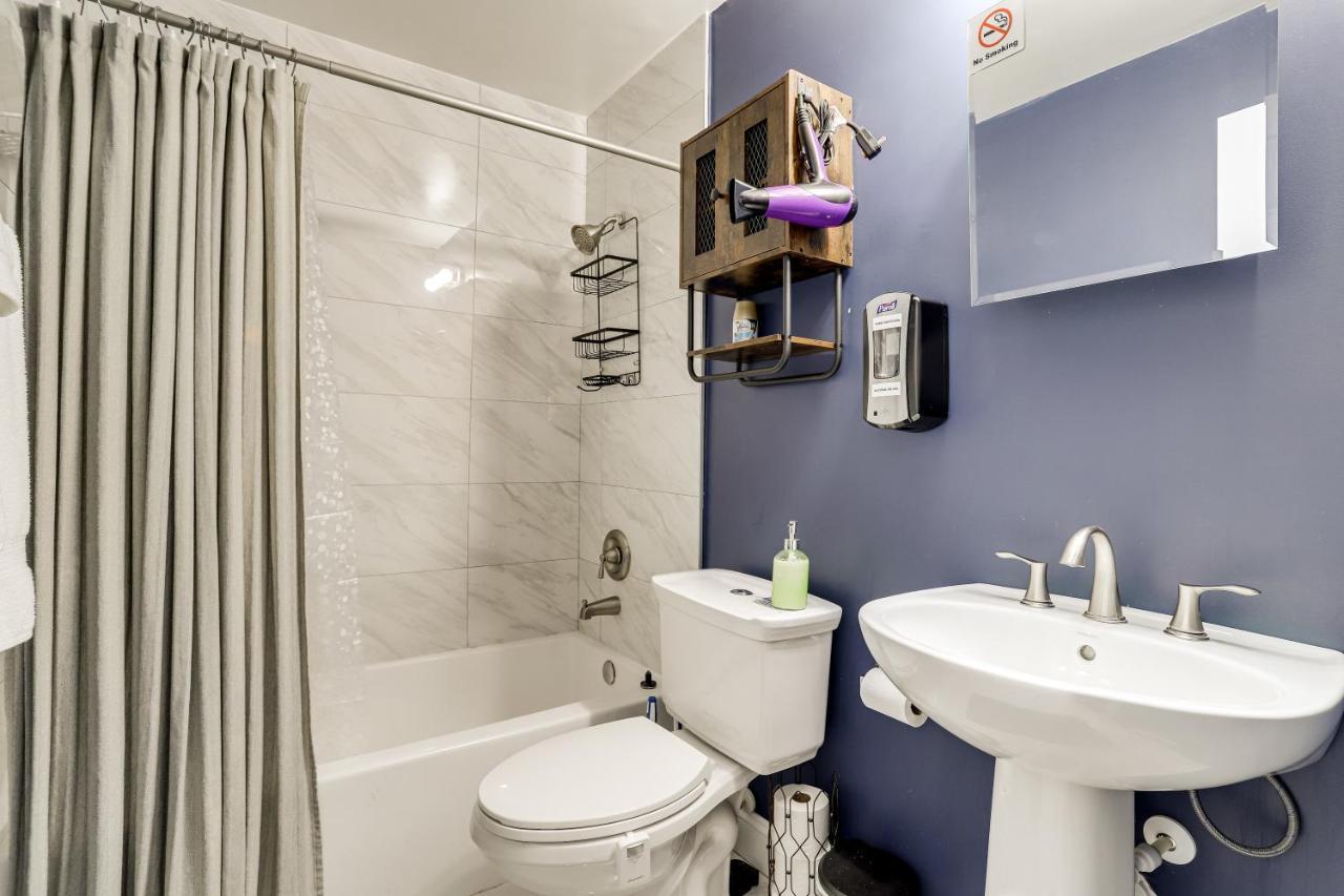הוילה Escape To Our Cozy 3 Bed Rm 2 Bath Unit In Alexandria Va מראה חיצוני תמונה