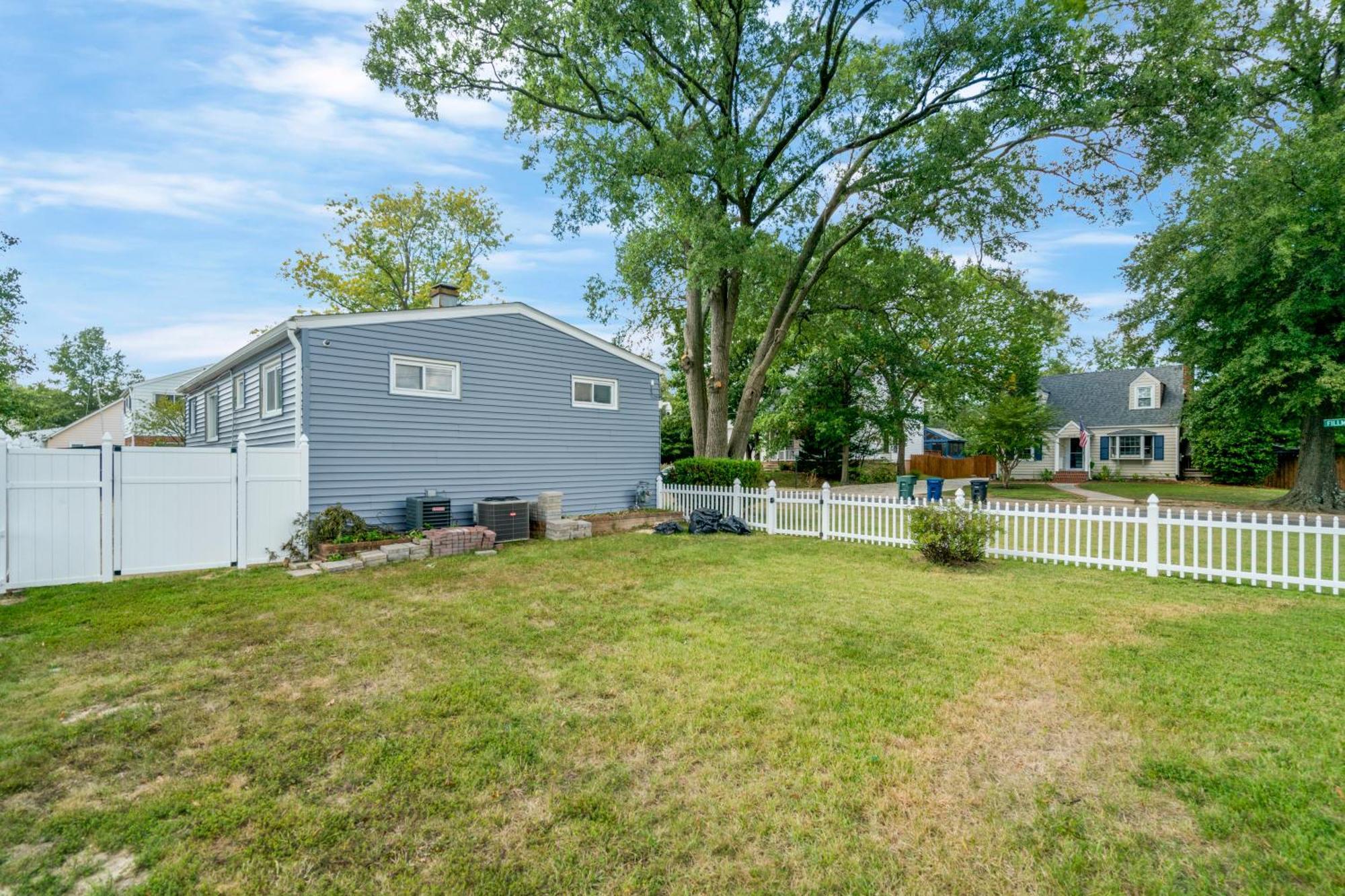 הוילה Escape To Our Cozy 3 Bed Rm 2 Bath Unit In Alexandria Va מראה חיצוני תמונה