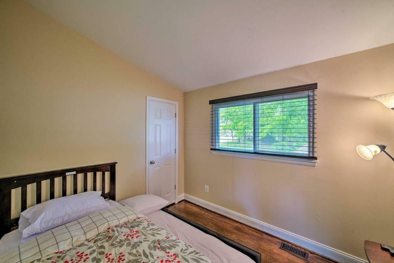 הוילה Escape To Our Cozy 3 Bed Rm 2 Bath Unit In Alexandria Va מראה חיצוני תמונה