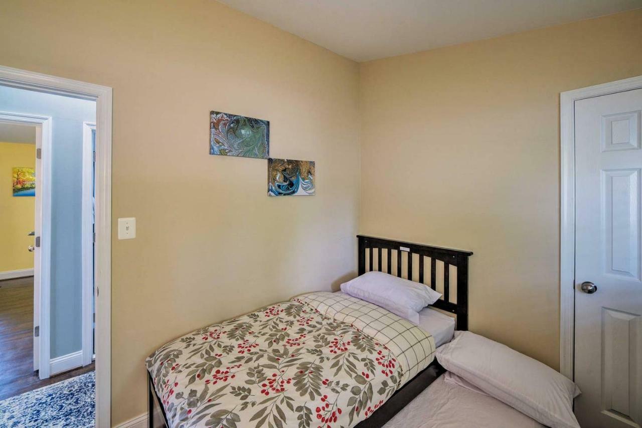 הוילה Escape To Our Cozy 3 Bed Rm 2 Bath Unit In Alexandria Va מראה חיצוני תמונה